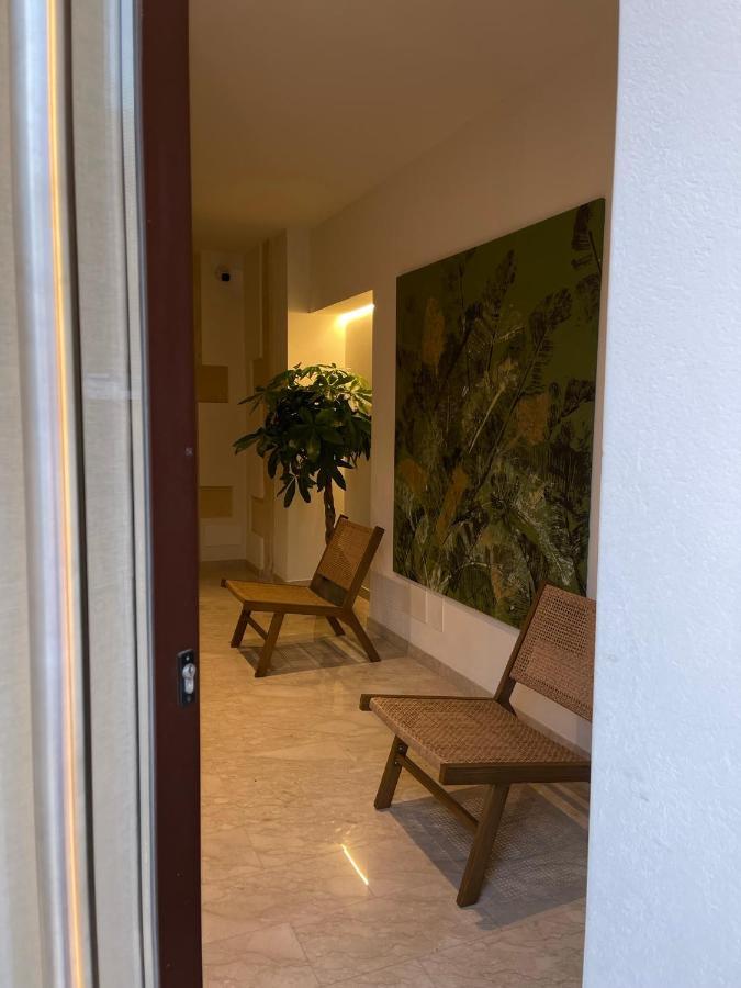 Raha Suites Syrakus Exterior foto
