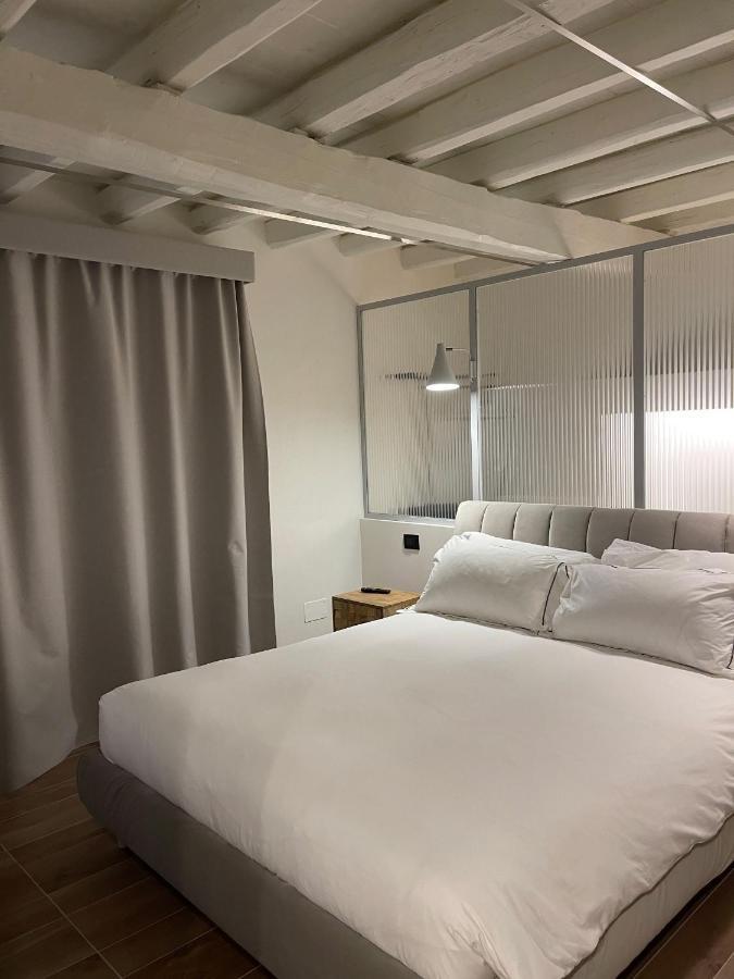 Raha Suites Syrakus Exterior foto